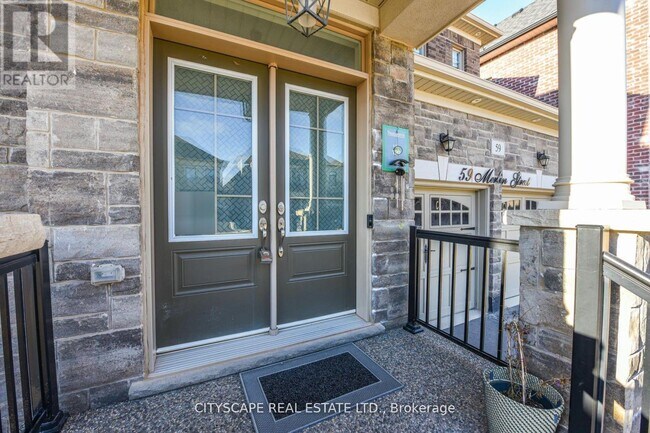 Building Photo - 59 Merlin St