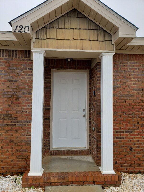 Foto del edificio - 116 Cody Dr