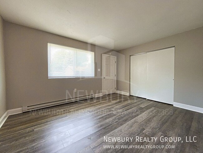 Building Photo - 36 Sunbury Estates