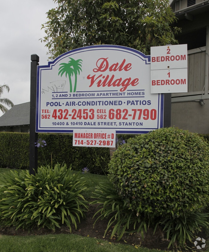 Building Photo - Dale Village Garden Apartments