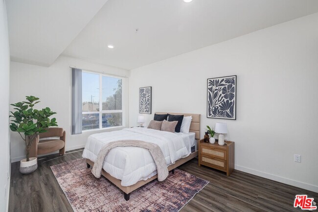 Foto del edificio - 3567 Chesapeake Ave