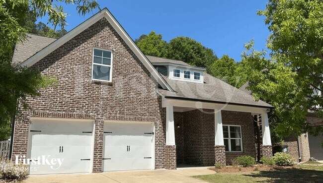 Building Photo - 1130 Overlook Dr