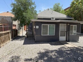 Building Photo - 1021 Myrtle Ave