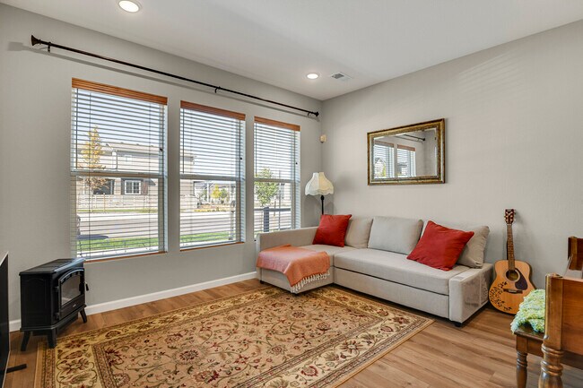 Foto del edificio - 8948 Eagle River St