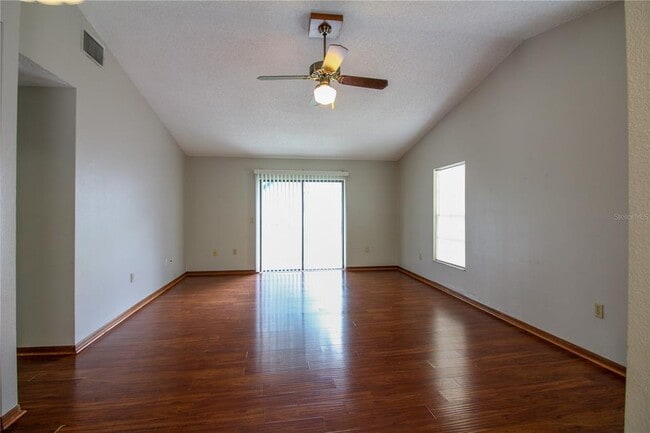Building Photo - 6309 Highland Gardens Ct