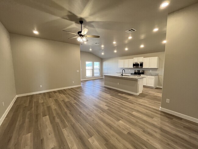 Foto del edificio - 1302 Ross Ave