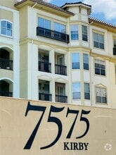 Building Photo - 7575 Kirby Dr