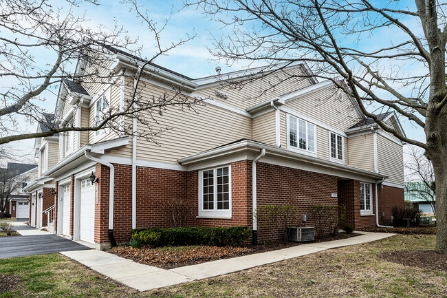 Building Photo - 7410 Lincoln Ave