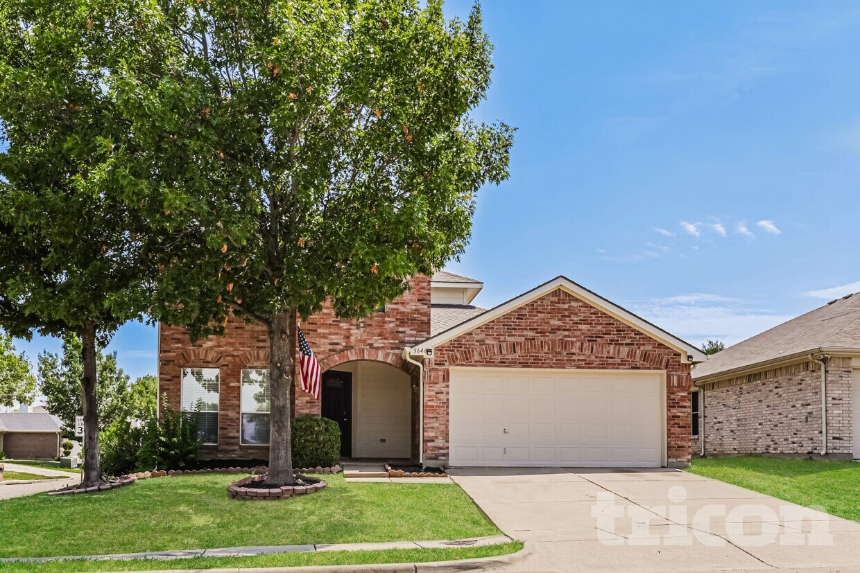 Foto principal - 5646 Hunters Bend Ln