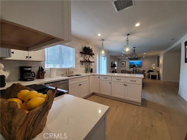 Building Photo - 913 Clemensen Ave