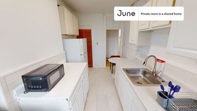 Foto del edificio - Room in Shared 4 bed/1 bath home in Allston