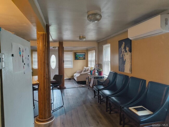 Foto del edificio - 18 Maple St