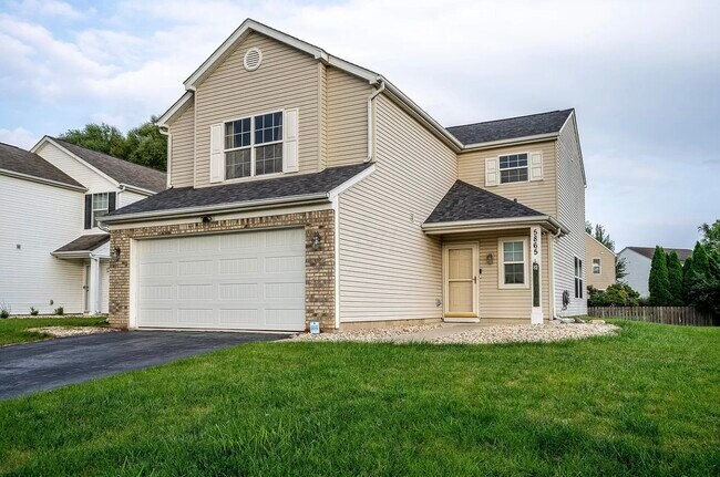 Building Photo - 5865 Summerlawn Dr