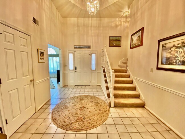 Building Photo - Charming 4-Bedroom Ranch in Princess Anne ...