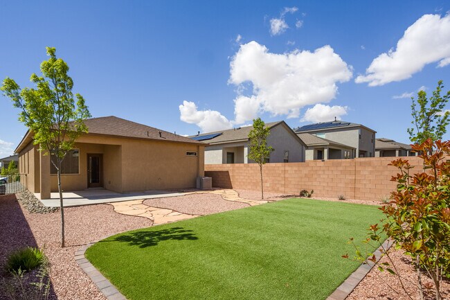 Foto del edificio - 10717 Aspiration Ln SW