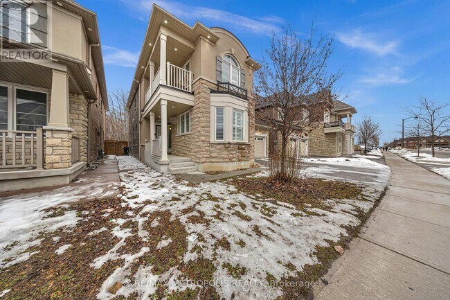 Building Photo - 94 Newhouse Blvd