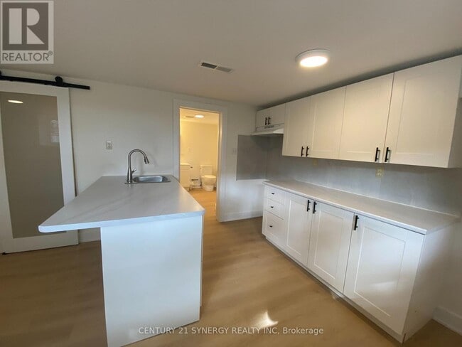 Building Photo - 1173 Kingston Ave