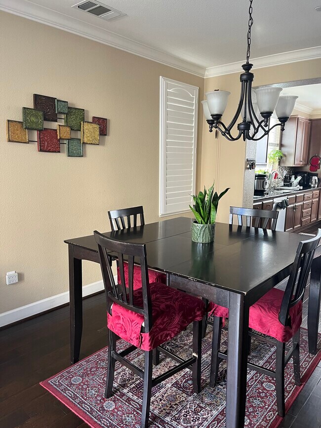 Foto del edificio - 590 Selby Lane