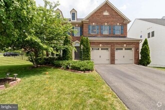 Building Photo - 26030 Blackberry Knoll Ct