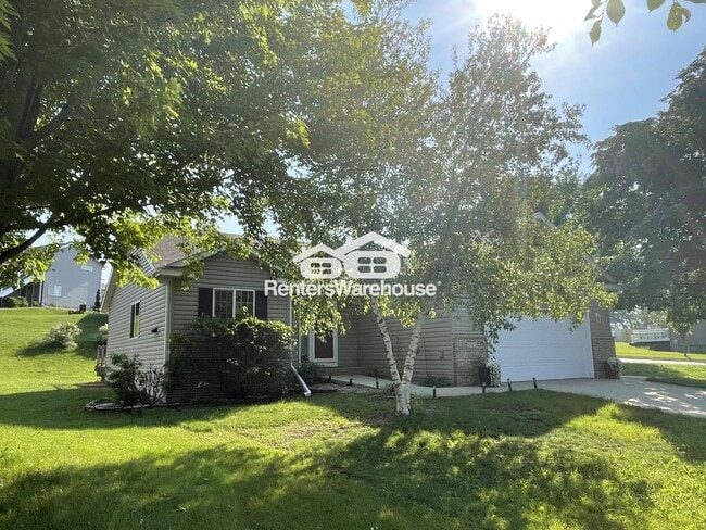 Building Photo - 5047 Florence Dr NW