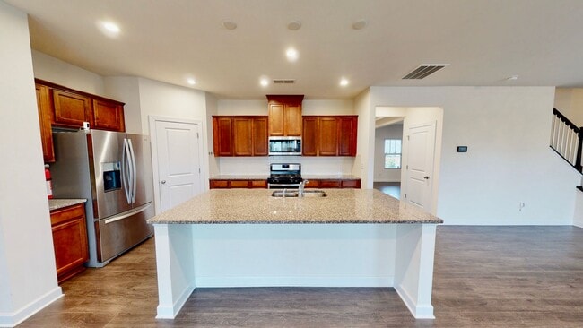 Foto del edificio - 4500 Collingham Dr