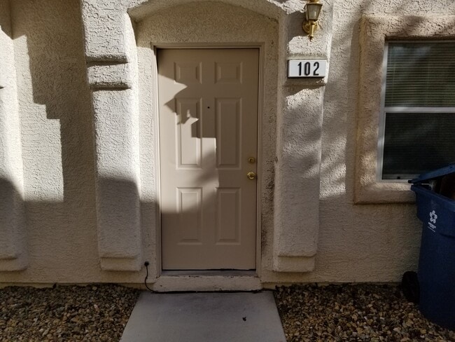 Building Photo - 8627 Roping Rodeo Ave