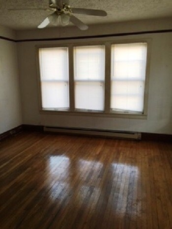 Building Photo - 1905 Bluefield Ave