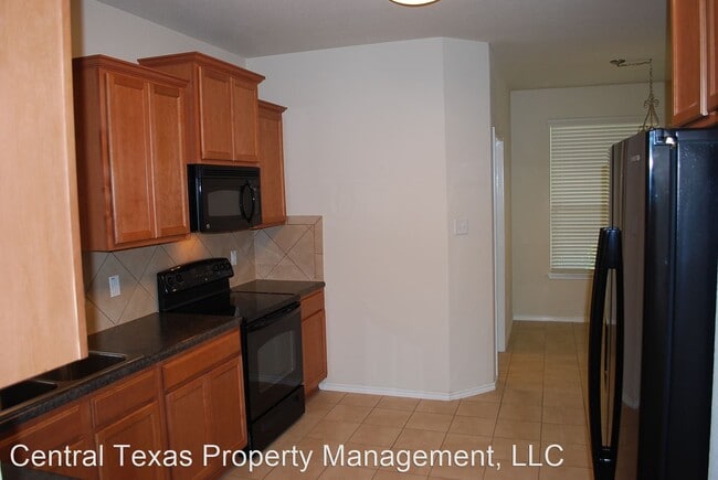 Building Photo - 4 br, 2.5 bath House - 5103 Lions Gate Lane