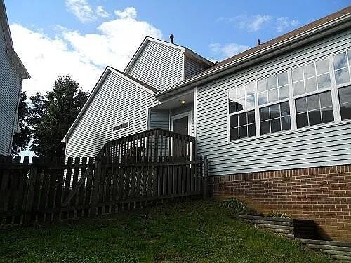 Building Photo - 4200 Heathmoor Ct