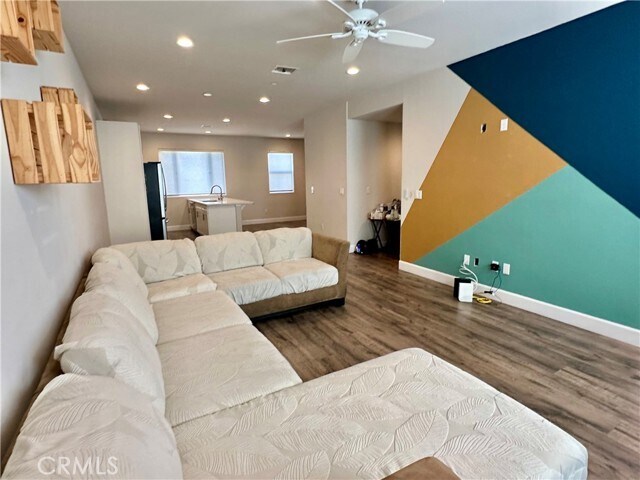 Foto del edificio - 9804 Jersey Ave