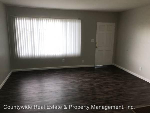 Foto del edificio - 4546 Boundary St