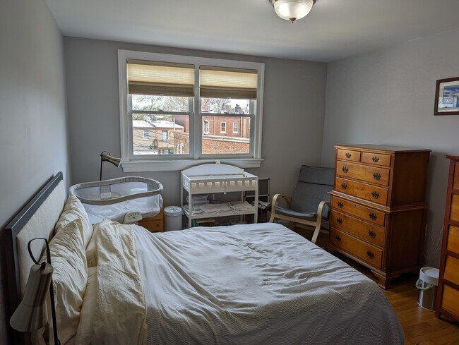 Foto del edificio - 752 9th St SE