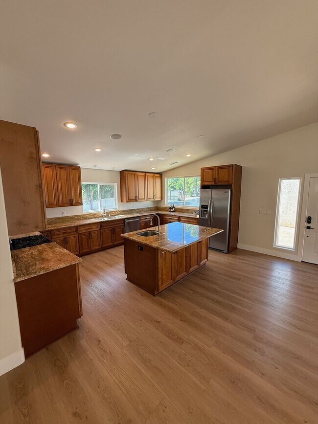 Foto del edificio - Beautiful 3 Bedroom 2 bath home in well de...