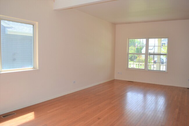 Building Photo - 28494 Wagon Trail Rd