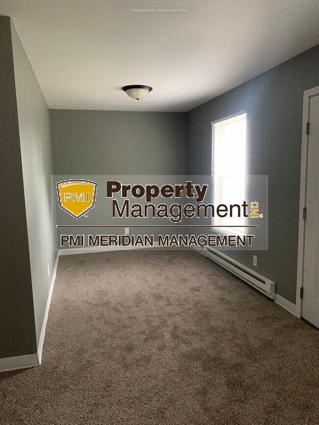 Foto del edificio - 3 Bed 2 Bath Home!