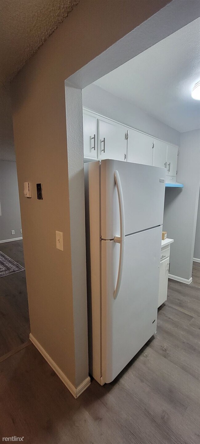 Foto del edificio - 3 br, 1 bath Duplex - 403 Southeast 117th ...