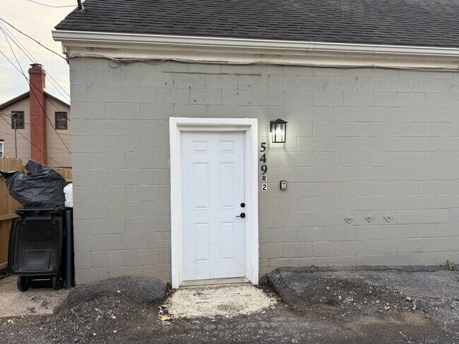 Foto del edificio - 549 N Front St