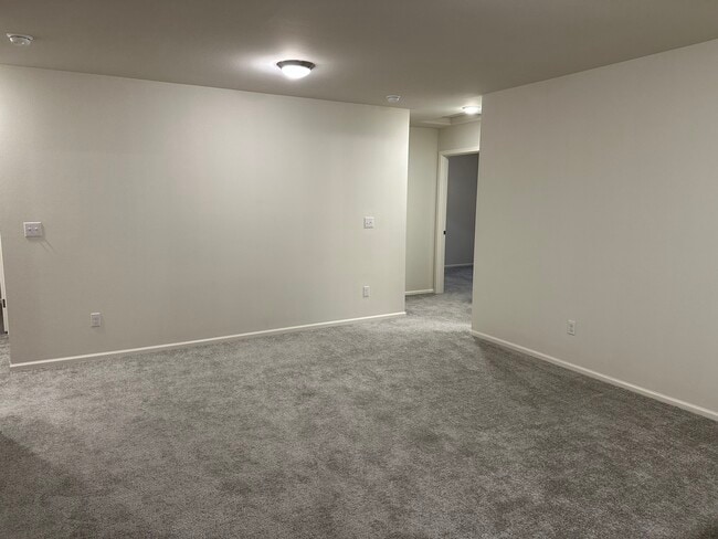 Building Photo - 11919 313th Ave SE