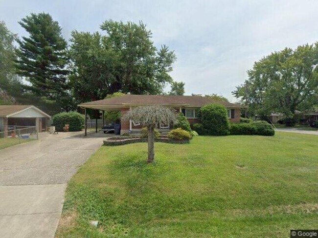 Building Photo - 7120 Uranus Dr