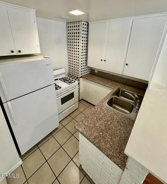 Foto del edificio - 3604 Crestmont Ave