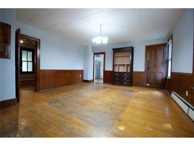 Foto del edificio - 805 10th St W