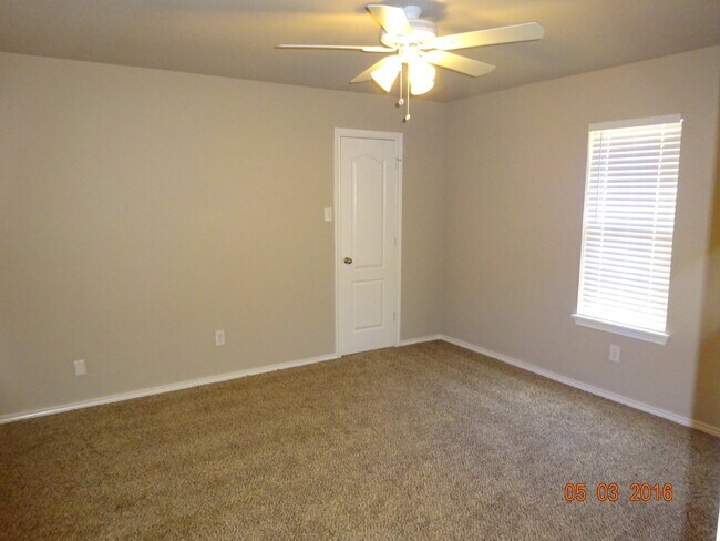 Building Photo - House Located Near Frenship Schools & Close Access to 82nd & Marsha Sharp Fwy!
