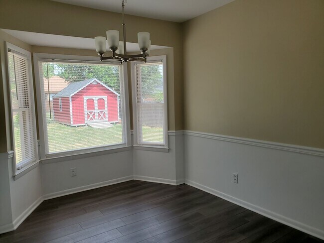 Building Photo - 1960 Windlock Dr