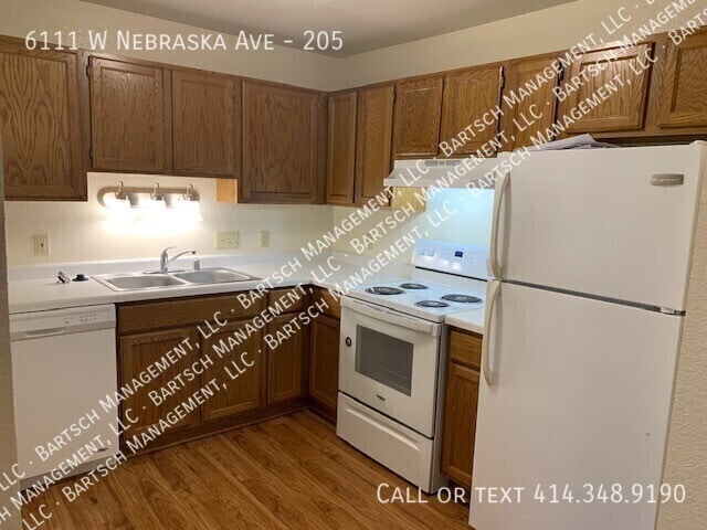 Primary Photo - 6111 W Nebraska Ave