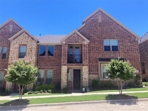 Building Photo - 1353 Ethan Dr