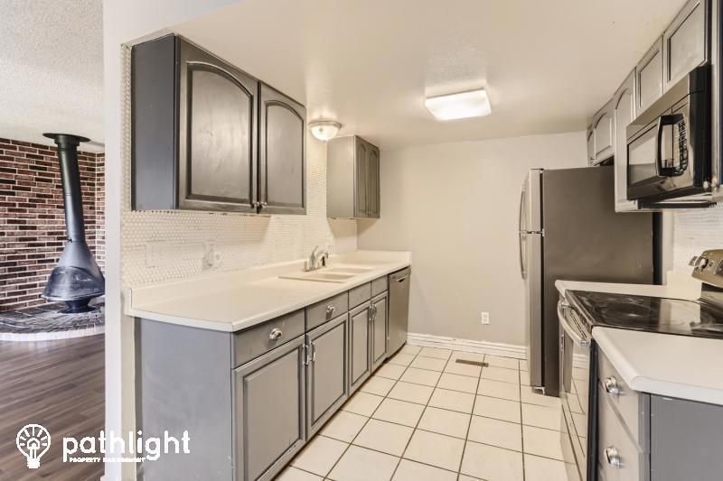 Primary Photo - 14590 E 13Th Avenue, Aurora, CO, 80011