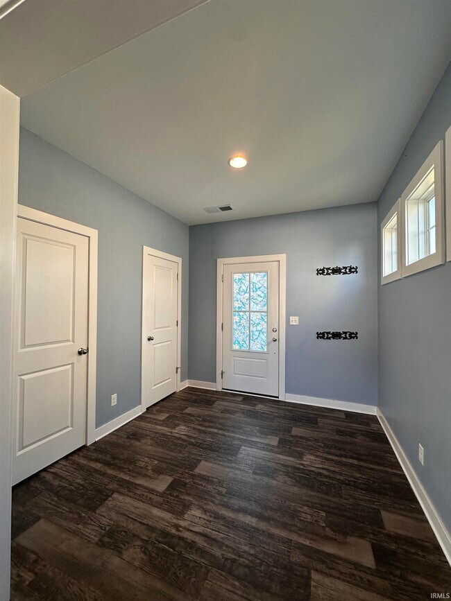 Foto del edificio - 5700 Baywater Dr