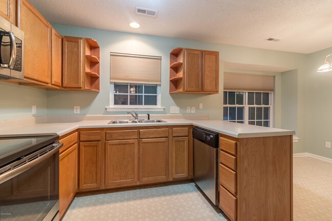 Building Photo - 441 NC-172