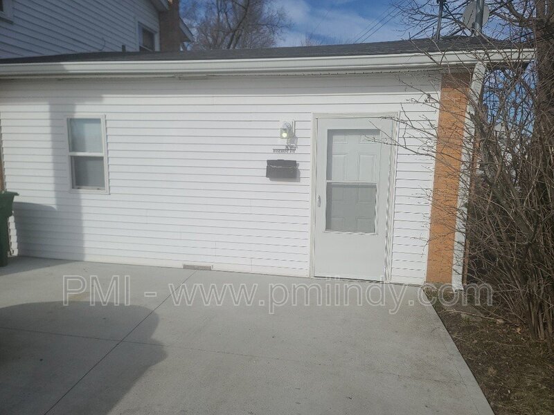 1902 Rosemont Ave Unit A, New Castle, IN 47362 Condo for Rent in New Castle, IN