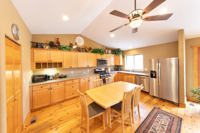 Foto del edificio - 796 Melissa Ln